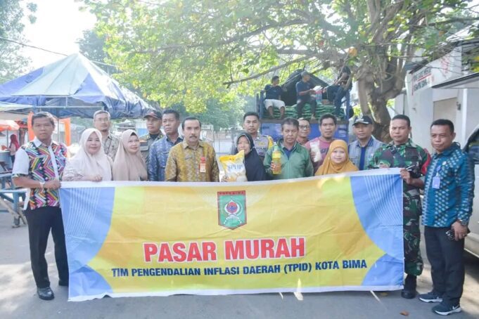 Pemkot Bima Intens Menjaga Ketersediaan dan Keterjangkauan Harga Pangan Melalui Operasi Pasar