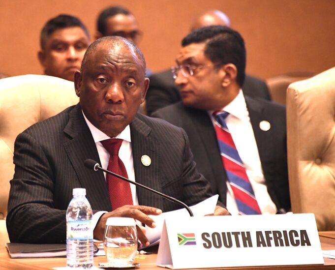Sumringah Sambut Putusan Mahkamah Internasional, Afrika Selatan Minta Israel Patuh