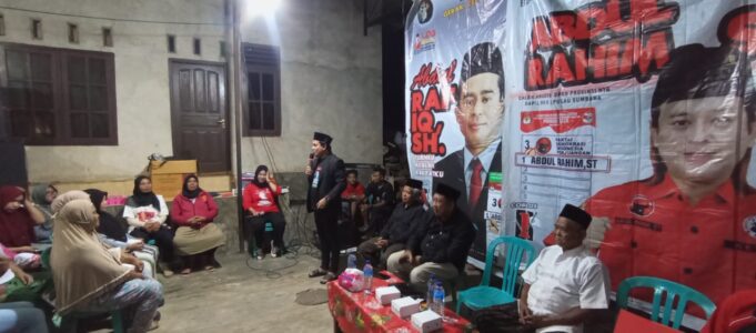 Kampanye di Dusun Tengkal Desa Dalam, Rafiq Komitmen Jadi Bapak Angkat Pedagang Asongan