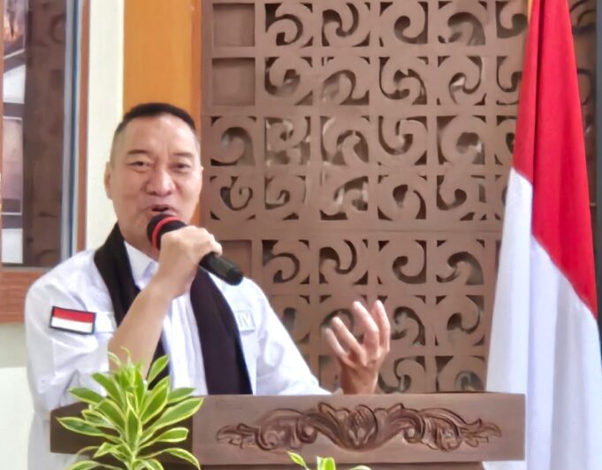HMS Bantu Kelompok Penggemukan Sapi di Palibelo, Ketua Kelompok: Kami Do’akan Terpilih Kembali
