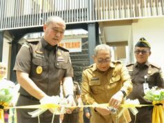 Disambut Bupati, Kajati NTB Resmikan Kantor JPN