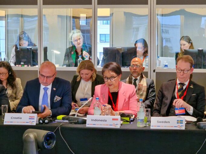 Tegaskan Indonesia Tidak Akan Diam, Retno Marsudi Minta Uni Eropa Gunakan Nurani Hentikan Kekejaman Israel