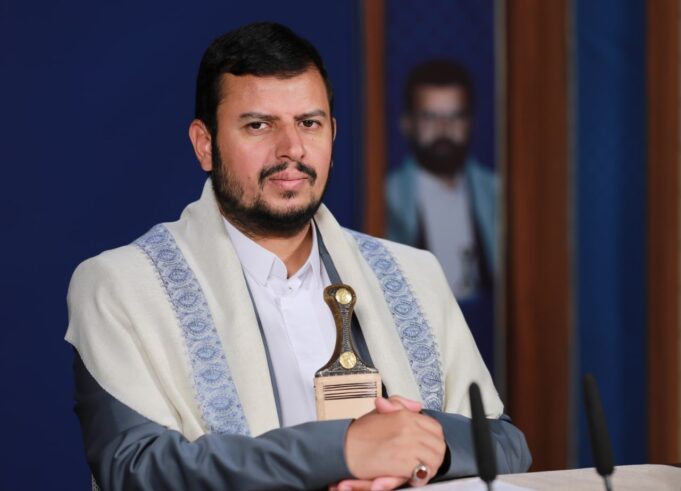 Sebut Kapal AS dan Inggris Berkamuflase, Abdulmalik Al-Houthi: Lucu