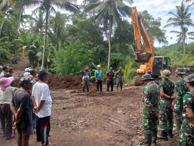 Pasiter Kodim 1623/Karangasem: Cuaca Tidak Bersahabat Pra TMMD Jalan Terus