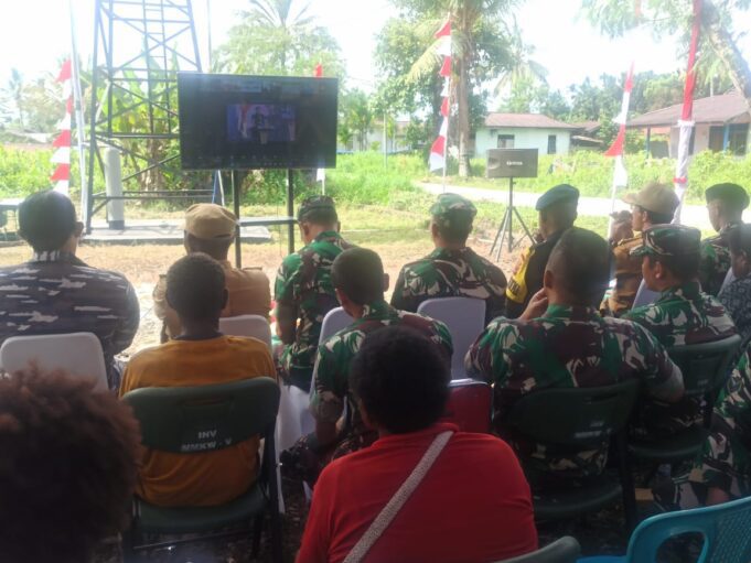 Kasdim 1710/Mimika Mengikuti Vicon Peresmian Penggunaan Fasilitas Air Bersih Oleh Kasad