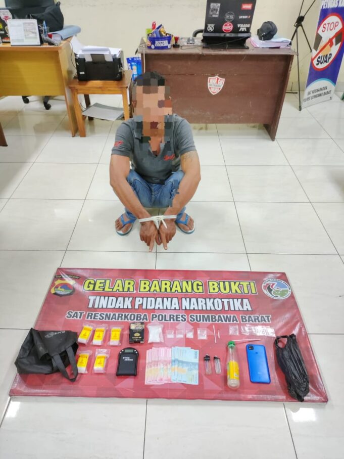 Tim Opsnal Sat Resnarkoba Polres Sumbawa Barat Ringkus Terduga Pengedar Sabu-sabu