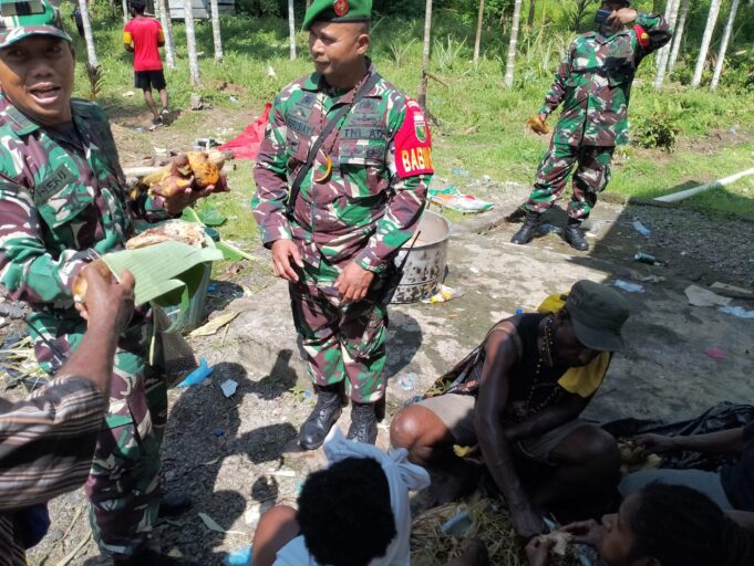 Pasiter Kodim 1710/Mimika Ajak Masyarakat Jaga Stabilitas Keamanan Di Wilayah Jelang Pemilu 14 Februari Besok