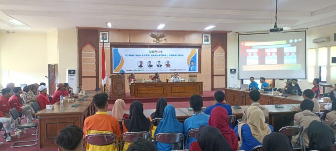 KNPI Sumbawa Gelar Sosialisasi dan Deklarasi Pemilu Damai