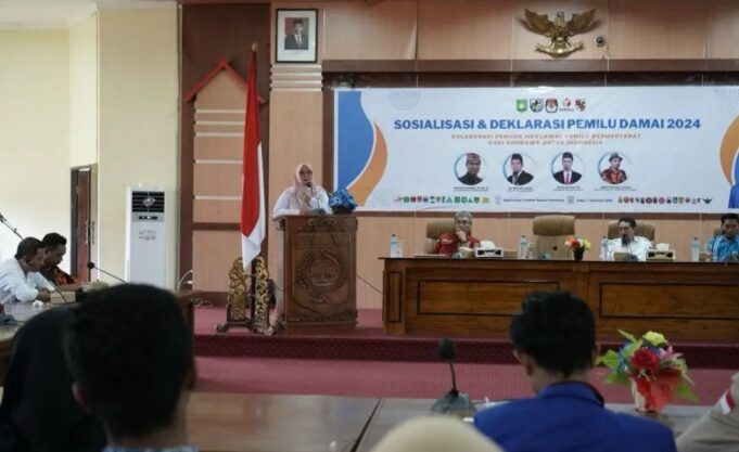 Buka Sosialisasi dan Deklarasi Pemilu Damai, Wabup: Pemilu Moment Sakral