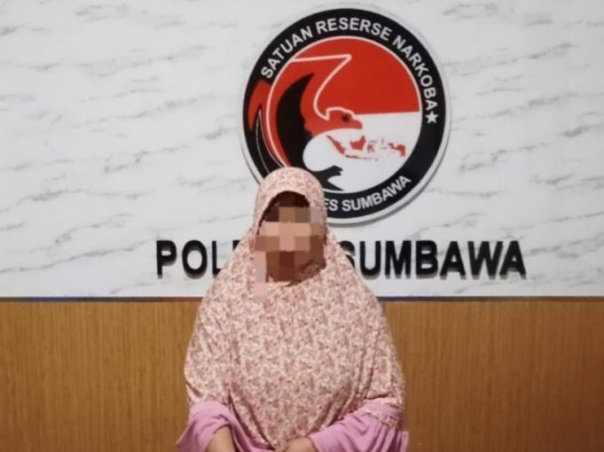 Pasutri Diduga Pengedar Sabu, Istri Ditangkap dan Suami Buron
