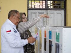 Bupati Nyoblos di TPS 02, Wabup di TPS 020 Brang Bara