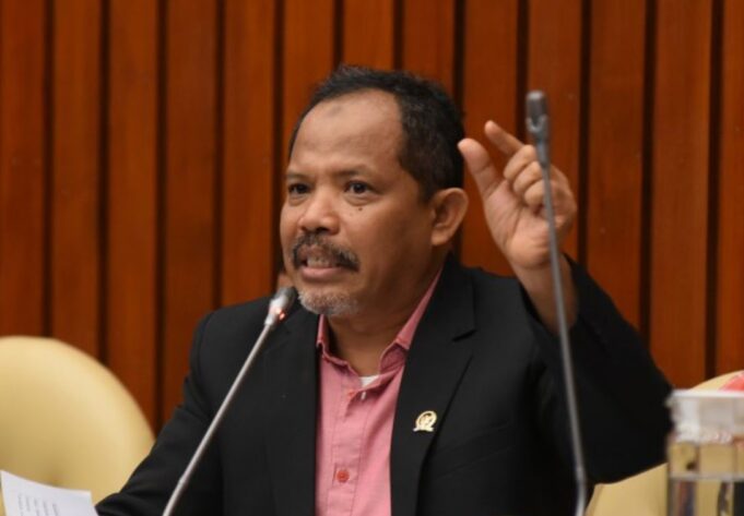Pemilihan DPR RI dapil NTB 1, Johan Rosihaan dipastikan Lolos ke Senayan Rangking III .