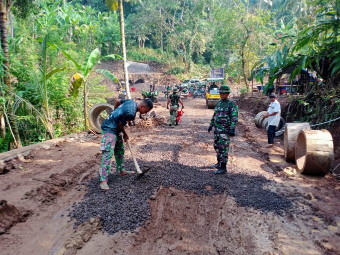 TMMD Ke-119 Kodim 1623/Karangasem: Jalan Baru Di Atas Bukit Catu Impian Warga Selumbung Selama Ini