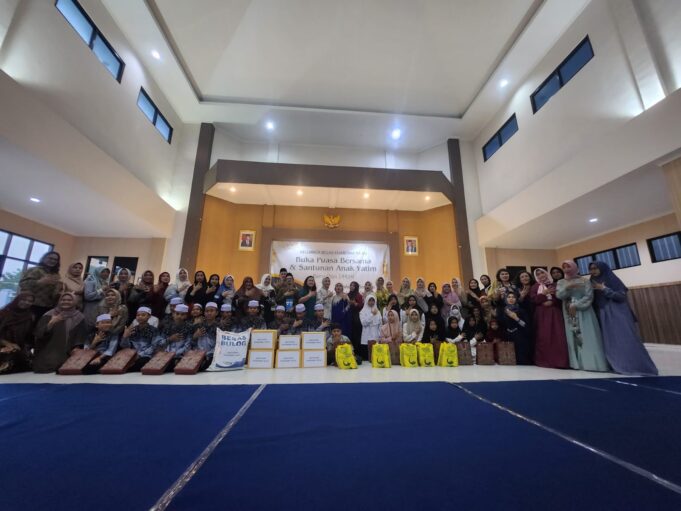 Kharisma’98 AU Santuni Anak Yatim