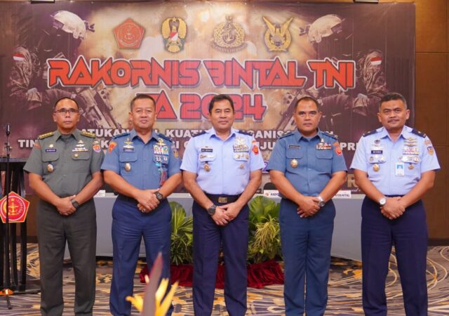 Aspers Panglima TNI Membuka Rakornis Bintal 2024 - Sumbawanews