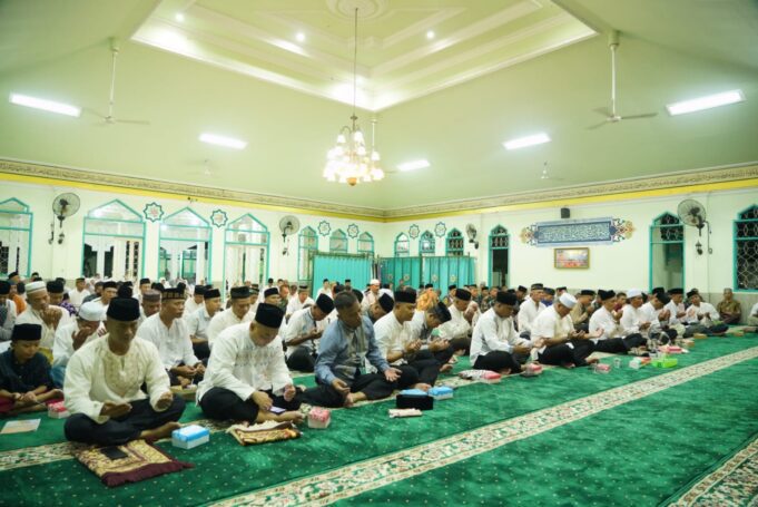 Peringati Nuzulul Qur’an, Danrem 162/WB Tegaskan Alqur’an Sebagai Pedoman Hidup Berbangsa dan Bernegara
