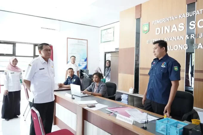 Pastikan Pelayanan Optimal, Sekda Sumbawa Sambangi 4 OPD Klaster Pelayanan Publik