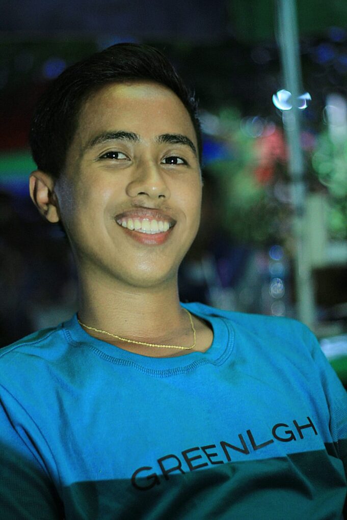 Lalu Muhammad Iqbal, Di Mata Anak Muda Sumbawa