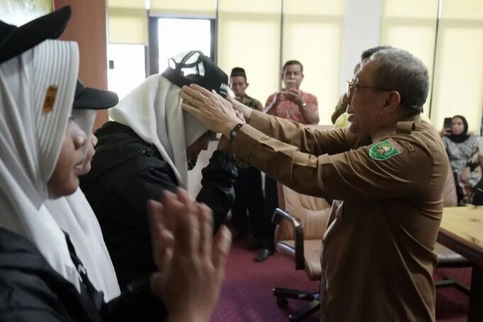 Bupati Sumbawa Harap Program PT. Amman Scholarship Terus Berlanjut