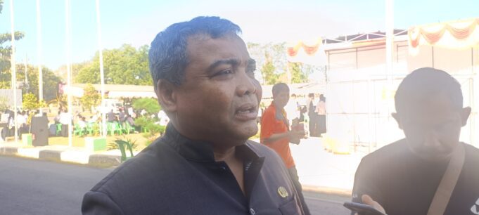 Dermaga Apung Untuk Dukung Desa Wisata Bahari Hiu Paus