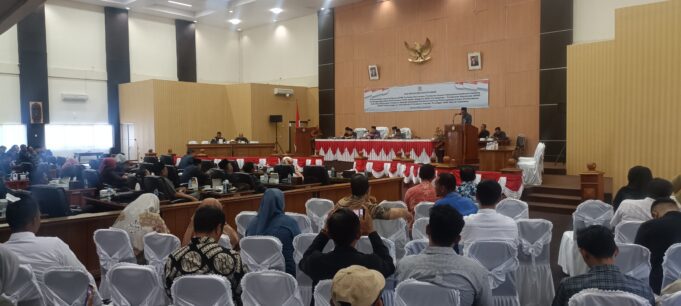 Pansus DPRD Sumbawa Sampaikan Catatan Pencermatan