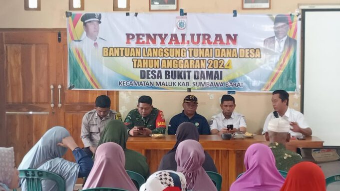 Pemdes Bukit Damai Salurkan Bantuan Lansung Tunai