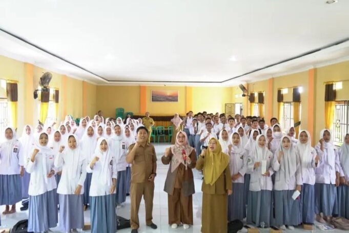 Wabup Buka Sosialisasi Pangan Lokal di SMAN 2 dan SMAN 3 Sumbawa Besar