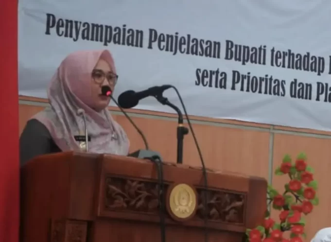Pertumbuhan Ekonomi 2025 Ditargetkan 4,9 Persen, Lantas Target Lainnya?