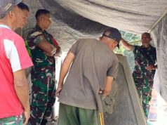 Dansatgas TMMD ke 121 Kodim 1615/Lotim Cek Pembuatan Prasasti Tugu TMMD Ke-121