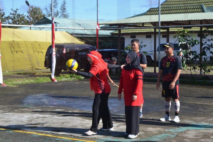 Turnamen Bola Voly Kodim 1710/Mimika Dalam Rangka Memeriahkan HUT RI Ke-79 Tahun 2024