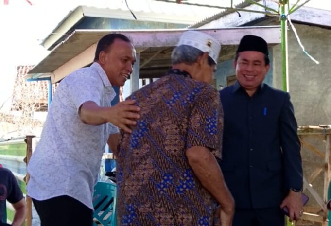 Disambut Antusias, Pasangan RASA Silaturahim ke Desa Labuhan Kuris