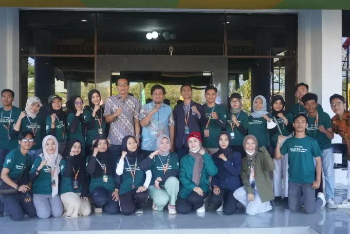 Staf Ahli Bupati Lepas Sahabat Mengajar Nusantara