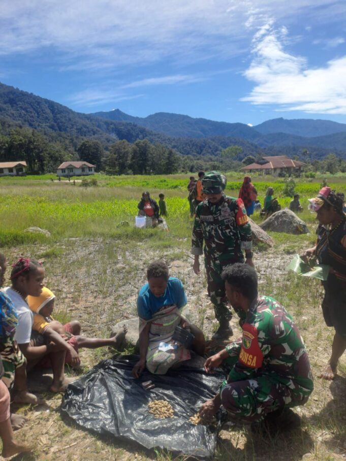 Pererat Silaturahmi, Babinsa Koramil Jila Gelar Komsos Bersama Warga Binaan