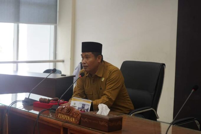 DPRD Kabupaten Sumbawa Gelar Pembahasan Evaluasi Ranperda APBD 2025