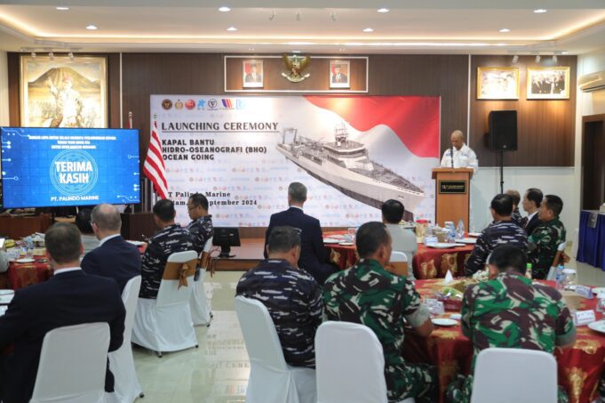 Staf Ahli Menhan Bidang Ekonomi Pimpin Launching Ceremony Kapal BHO (Ocean Going)