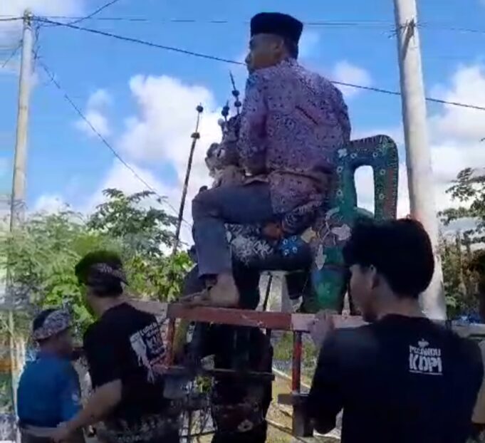Kunjungi Labangka, H. Sahril Disambut Meriah Warga dan Kader PAN