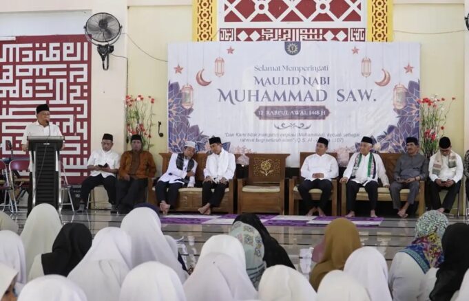 Hadiri Peringatan Maulid, Bupati Ajak Teladani Nabi
