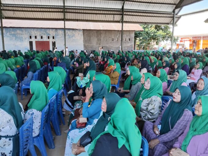 Musyafirin Ajak Warga Sumbawa Cetak Sejarah Pemimpin Perempuan di NTB