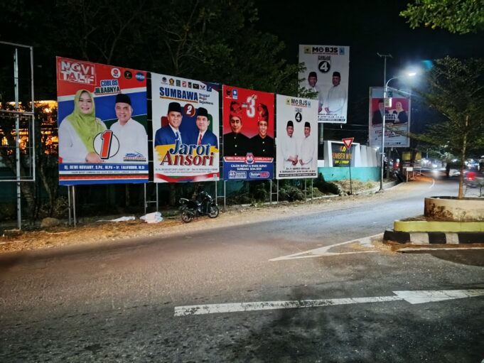 KPU Fasilitasi Pemasangan APK Paslon
