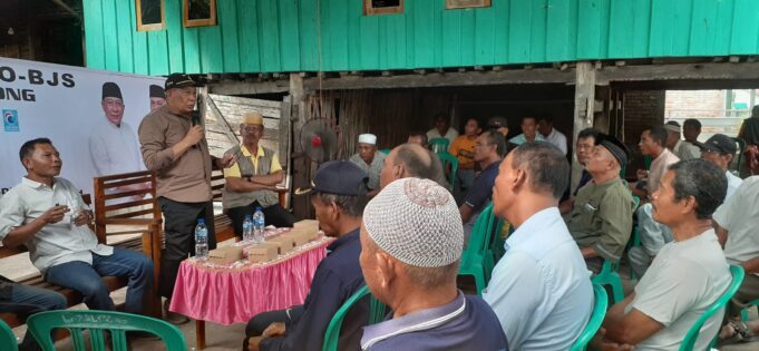 H.Mo Ajak Masyarakat Rapang Lanjutkan Pembangunan Sumbawa