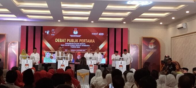 Debat Perdana, Mo-BJS Akan Optimalkan Seluruh Potensi untuk Meningkatkan PAD Sumbawa