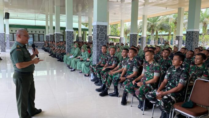 Korem 012/TU Adakan Penyuluhan Hukum untuk Prajurit dan Persit Yonif 115/ML