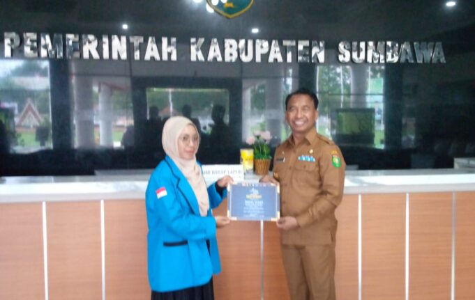 Mahasiswi Fakultas Hukum Universitas Samawa Lolos 5 Besar Lomba Esai Nasional