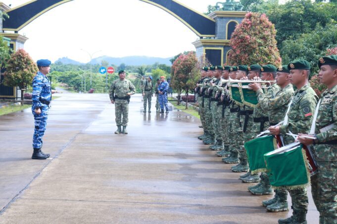 Pangkoopsud II Dikukuhkan sebagai Warga Kehormatan Divisi Infanteri 3 Kostrad