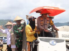 Dukung Ketahanan Pangan Nasional, Polres Sumbawa Panen Raya Jagung Tahap I