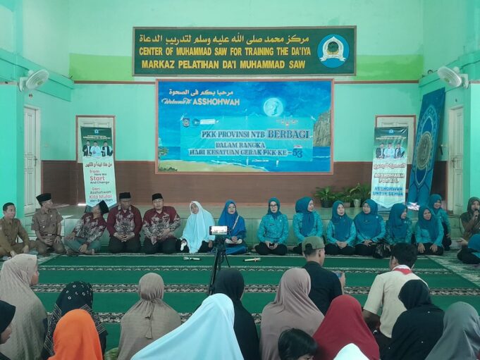 Ketua TP PPK NTB Berbagi Berkah Ramadhan di Sejumlah Yayasan Lombok Barat