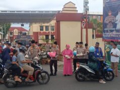 Wujud Polri Untuk Masyarakat, Polres Sumbawa bersama Wartawan Bagi Takjil dan Buka Puasa Bersama