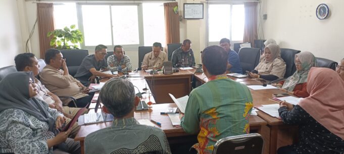 Tindaklanjuti Hasil Sidak, Komisi IV DPRD Sumbawa Gelar RDP Keterbatasan Stok Obat