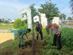 Kompak, TNI-Polri Di Kecamatan Utan Bersinergi Gotong Royong Bersama Pemerintah Dan Masyarakat