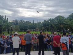 Bupati dan Wabup Sumbawa Pimpin Gotong Royong di Lapangan Pahlawan